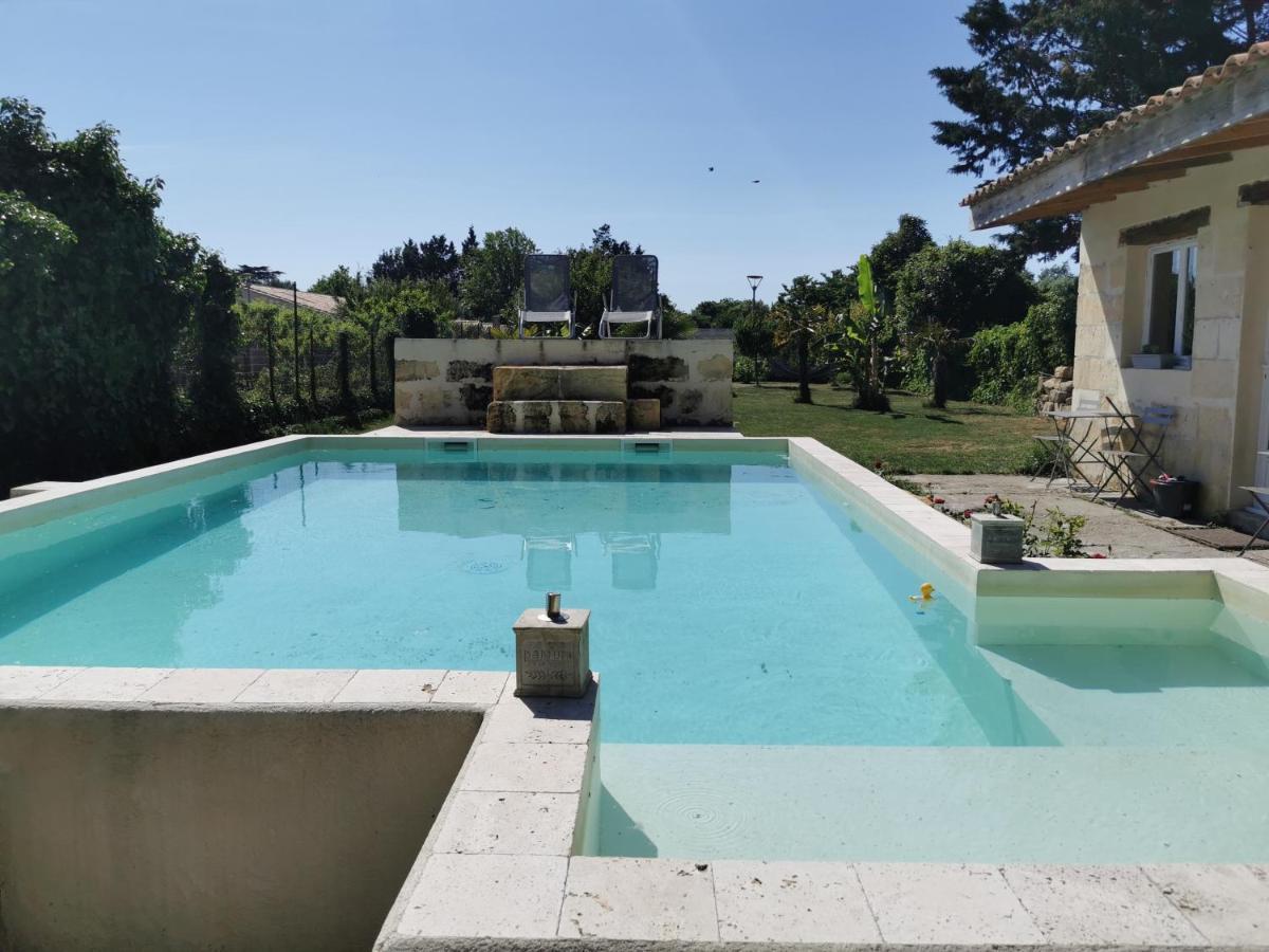 Jolie Villa Avec Piscine Dans Le St Emilionnais Sainte-Terre Екстериор снимка